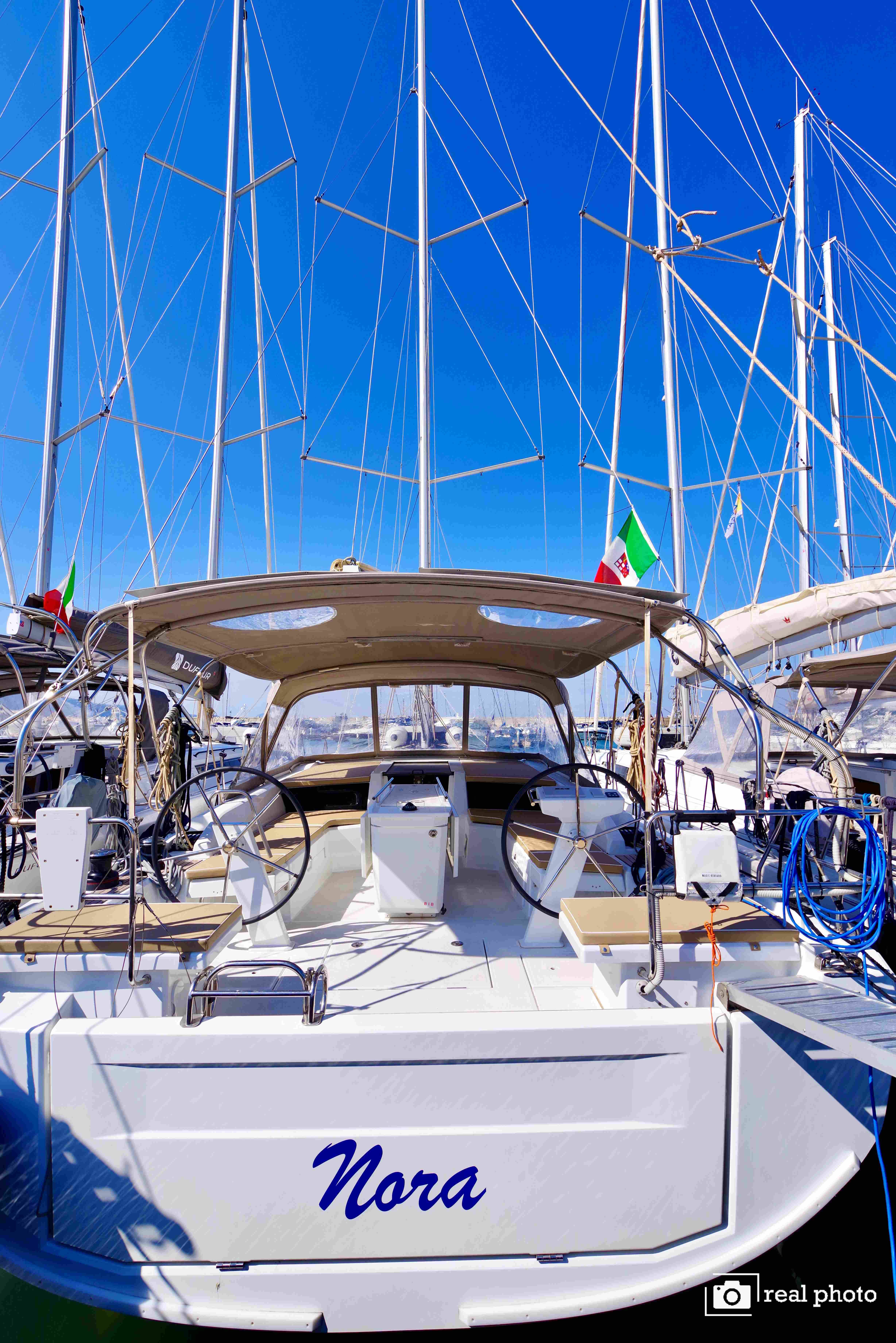 Oceanis 46.1 Nora  - Water maker, Solar Panel