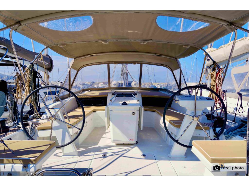 Oceanis 46.1 • Ludi  - Water maker, Solar Panel