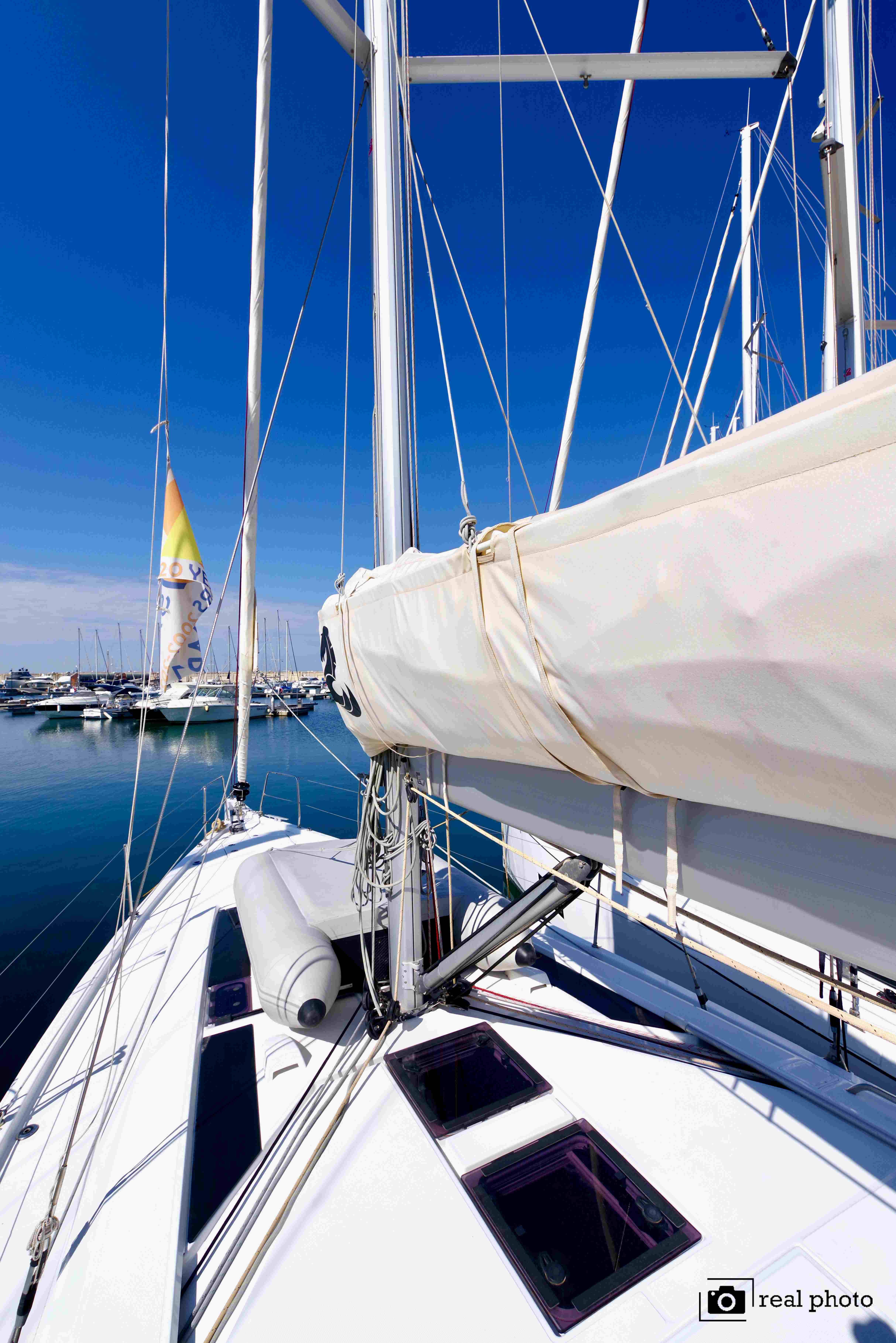 Oceanis 46.1 Ludi  - Water maker, Solar Panel