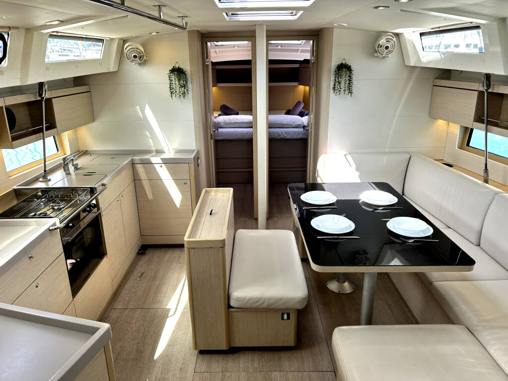 Oceanis 46.1 Capriccio (Refit 2025 - A/C - Generator - Electric Heads)