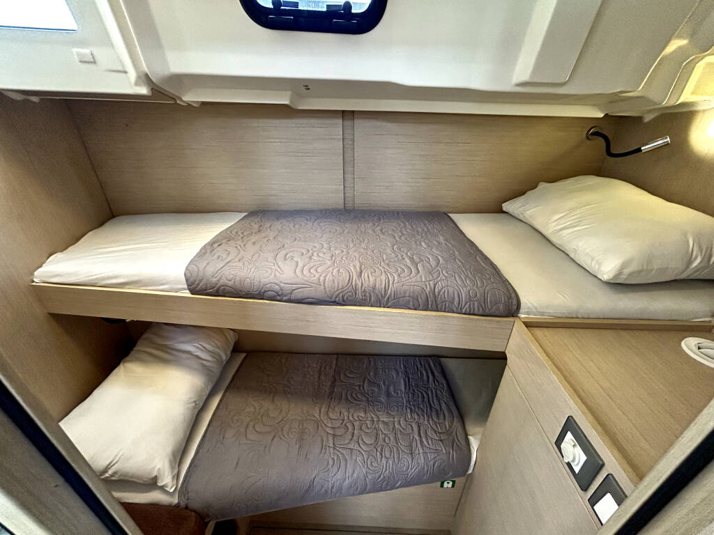 Oceanis 46.1 Capriccio (Refit 2025 - A/C - Generator - Electric Heads)