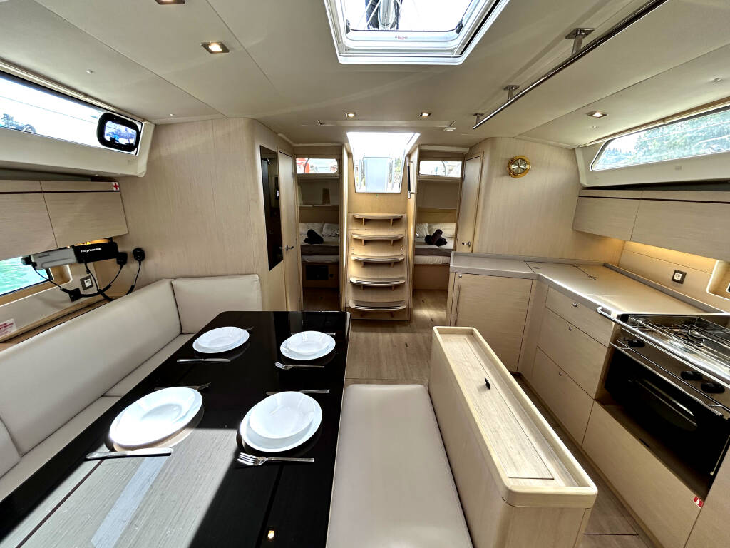 Oceanis 46.1 Capriccio (Refit 2025 - A/C - Generator - Electric Heads)