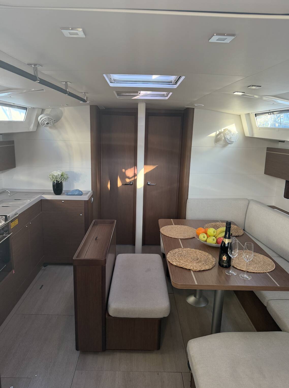 Oceanis 46.1 Athena 2