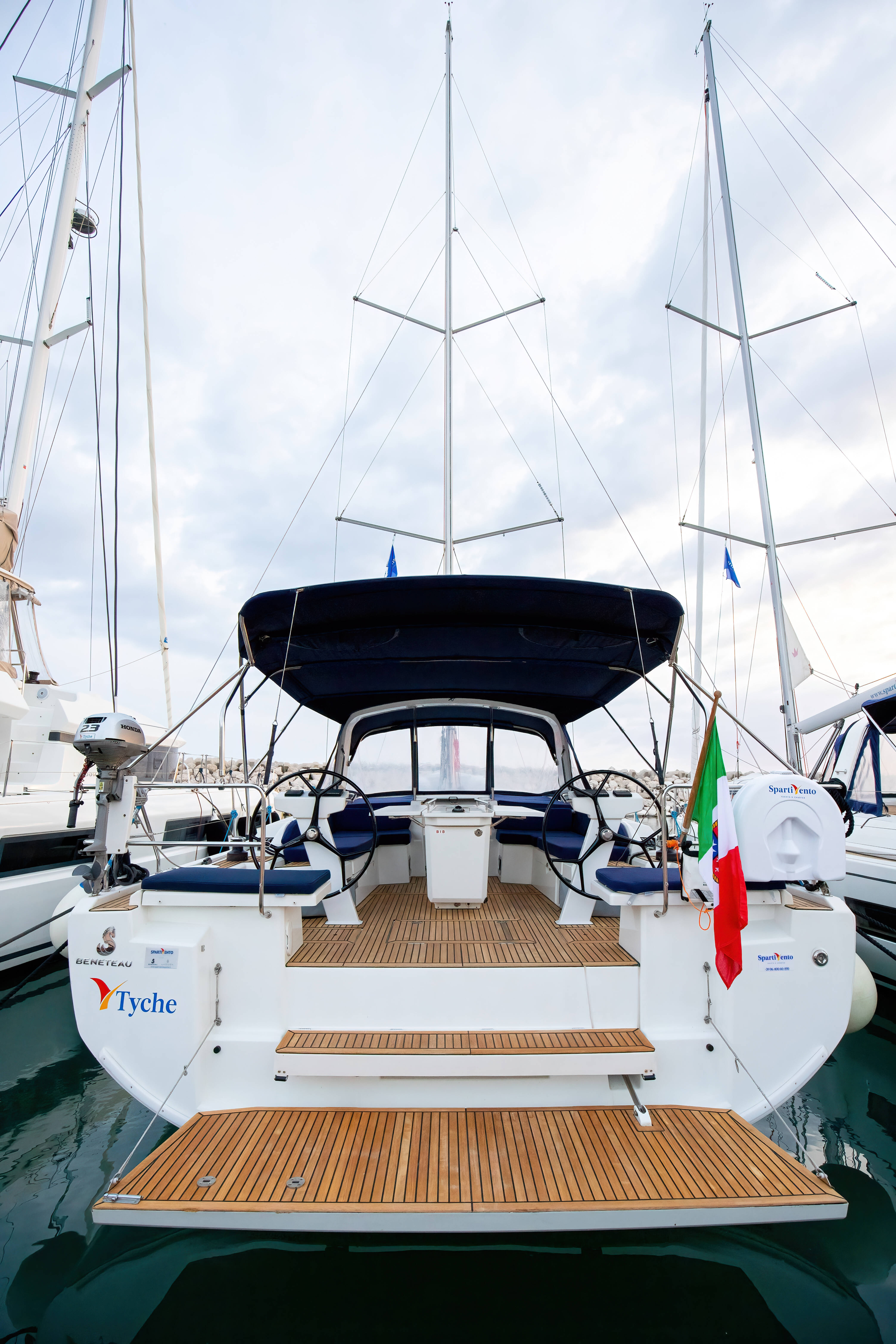 Oceanis 46.1  Tyche - Standard line