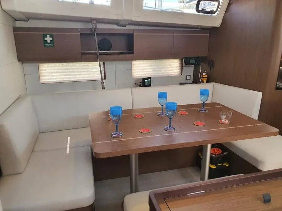 Oceanis 46.1 Anemos