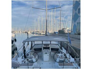 Oceanis 46.1 • Thunderball  (A/C inc.)