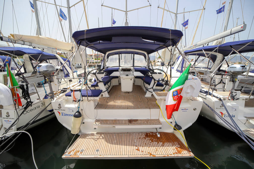 Oceanis 46.1 Eirene - Standard line
