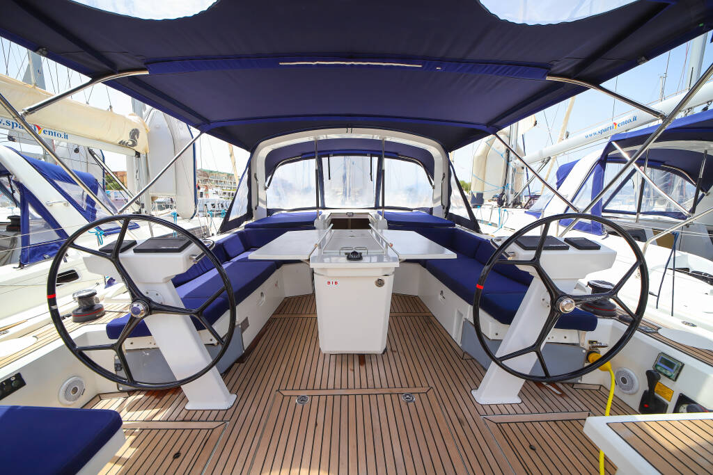 Oceanis 46.1 Eirene - Standard line