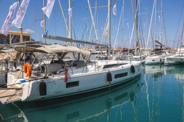 Oceanis 46.1 • Ellaida