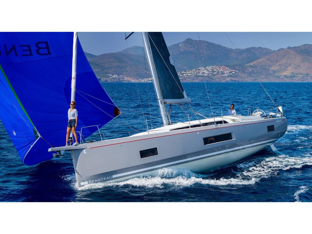 Oceanis 46.1 OKIROI (Performance Version, Electric WC, Bowthruster, Solar Panel, Inverter, Inox gangway) 