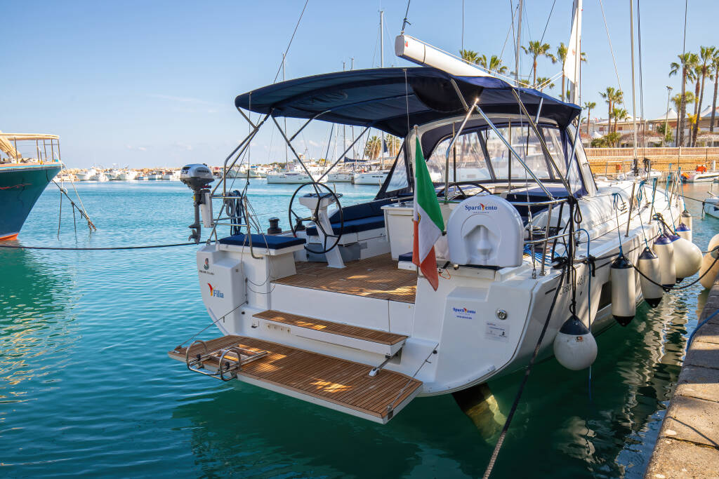 Oceanis 46.1  Filìa - Standard line