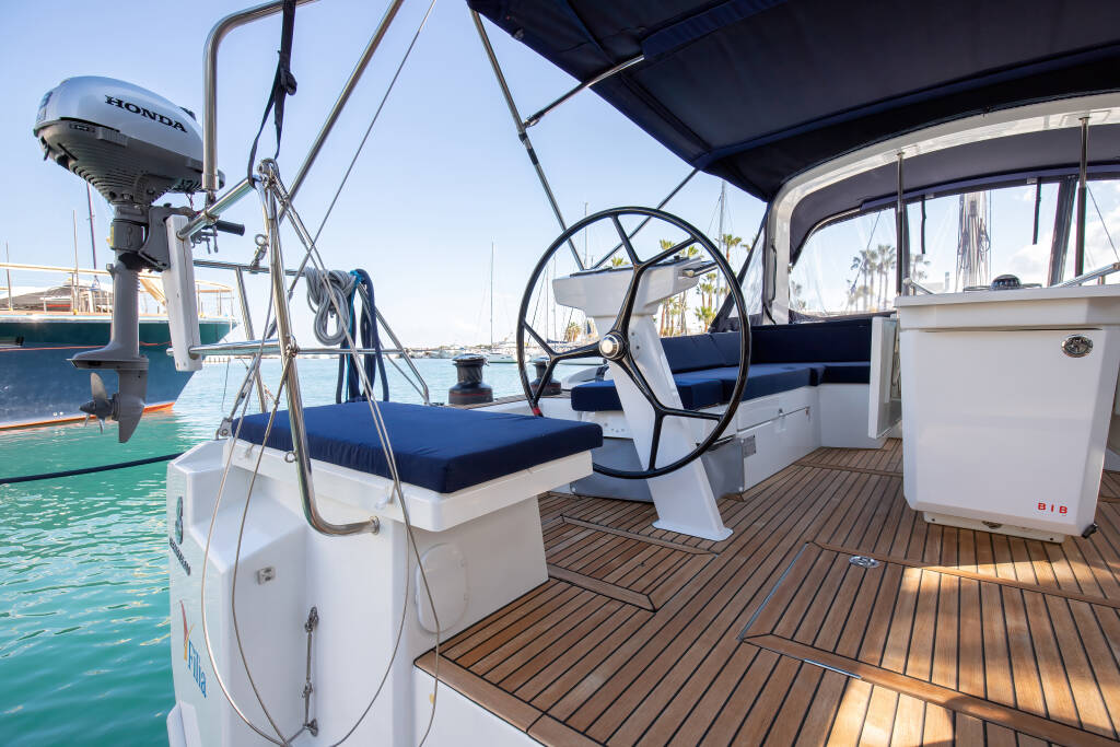 Oceanis 46.1  Filìa - Standard line