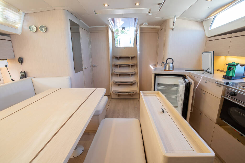 Oceanis 46.1  Filìa - Standard line