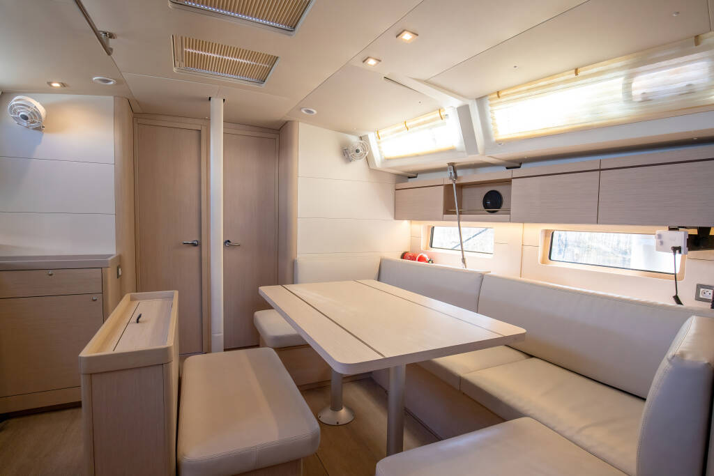 Oceanis 46.1  Filìa - Standard line
