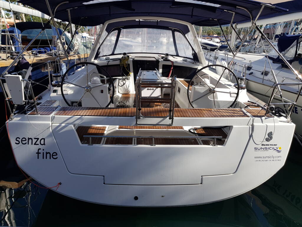 Oceanis 48 Senza Fine  ( A/C and Generator )