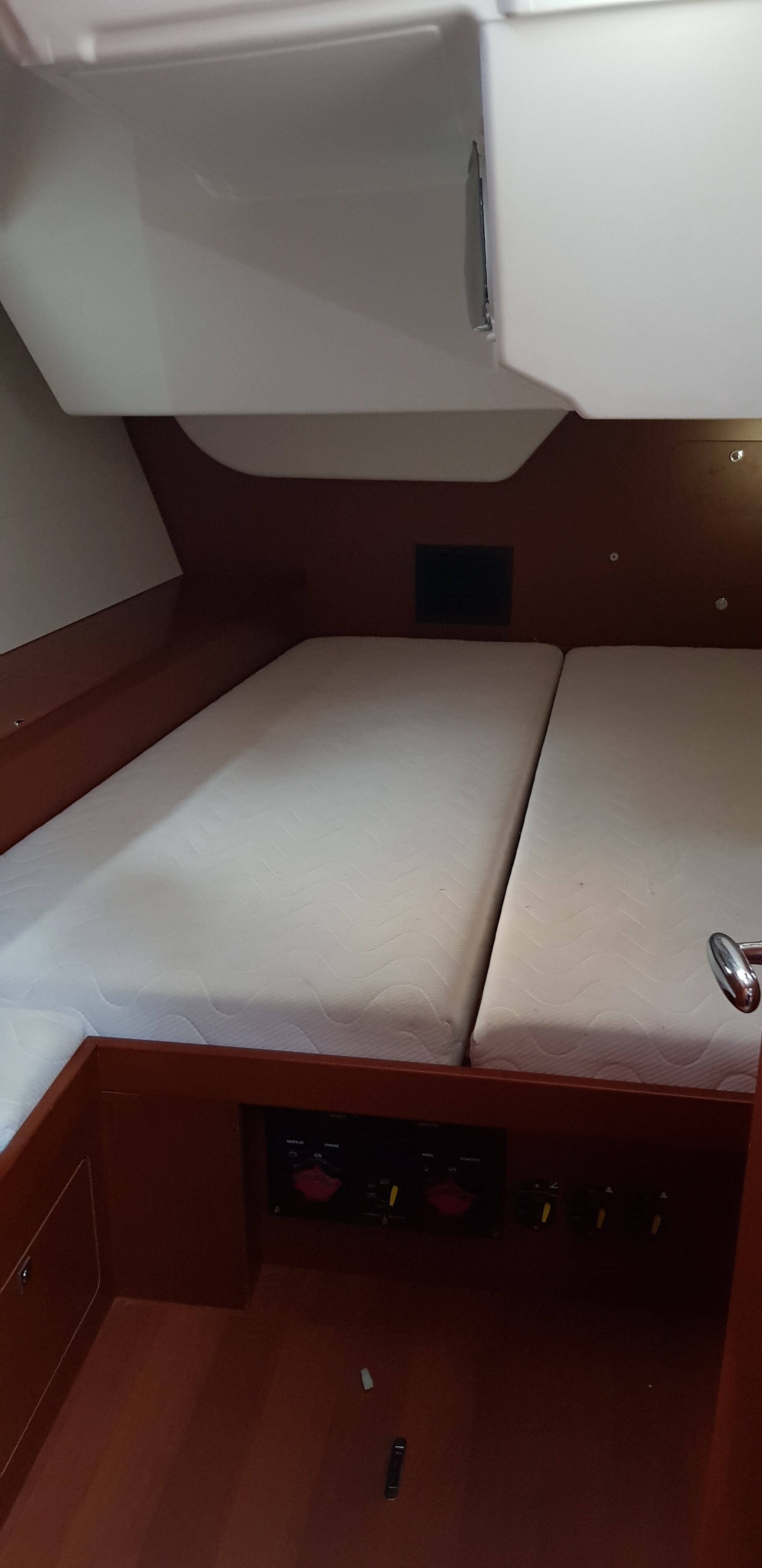 Oceanis 48 Senza Fine  ( A/C and Generator )