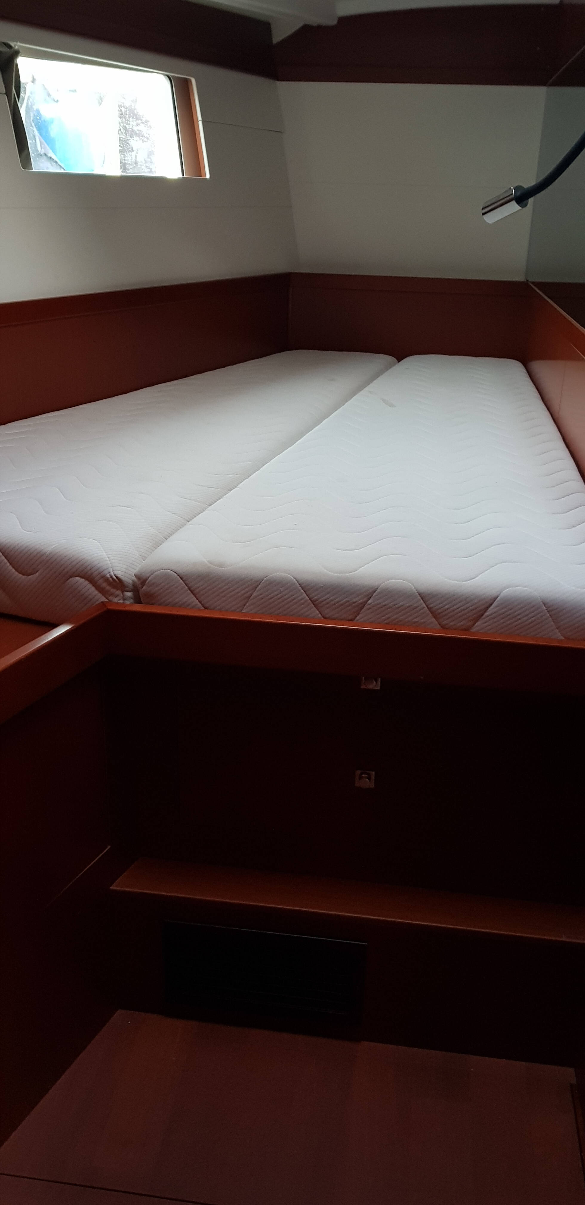 Oceanis 48 Senza Fine  ( A/C and Generator )