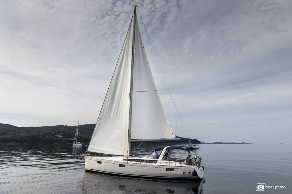 Oceanis 48 Anthea -  Solar Panel
