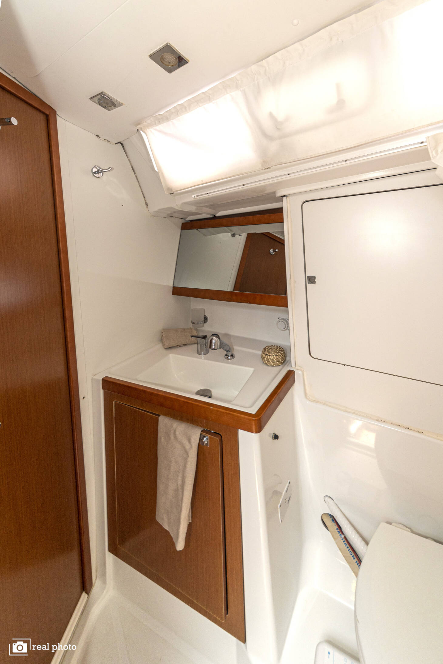 Oceanis 48 Anthea -  Solar Panel