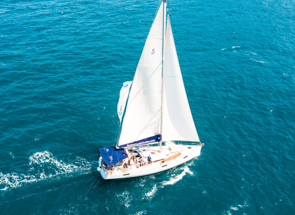 Oceanis 48 Nabucco: Aft cabin #2 (Cabin charter - 2 pax) Fully Crewed, ALL EXPENSES