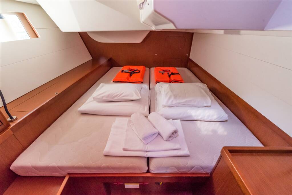 Oceanis 48 ULTRA DUBROVNIK