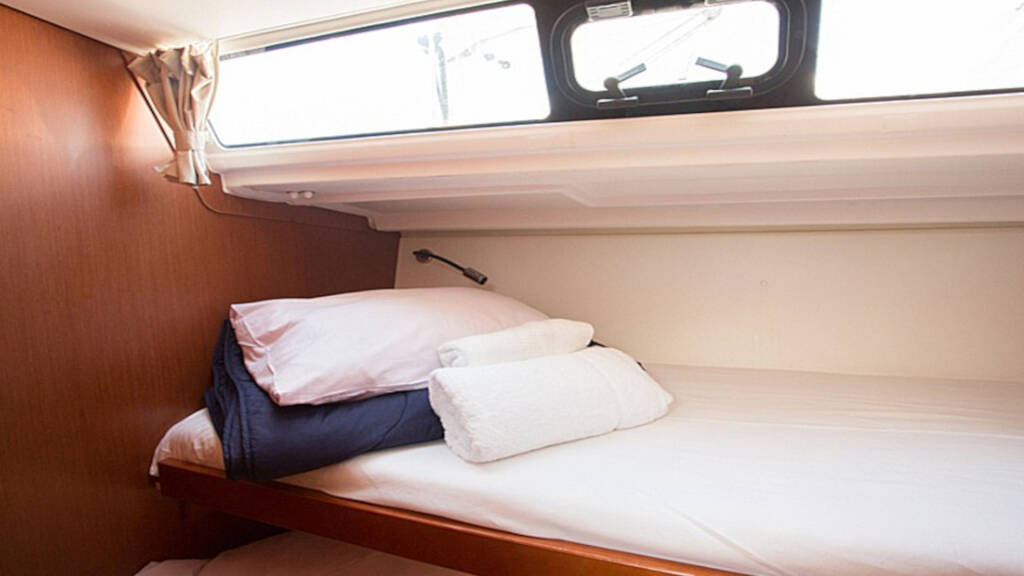Oceanis 48 INVICTUS