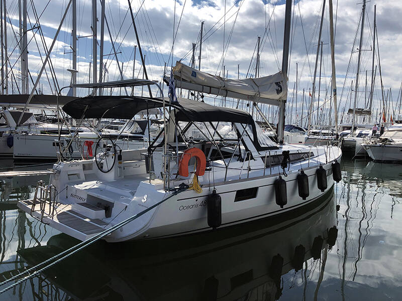Oceanis 48 • Butterfly (A/C - Generator - 12 pax)