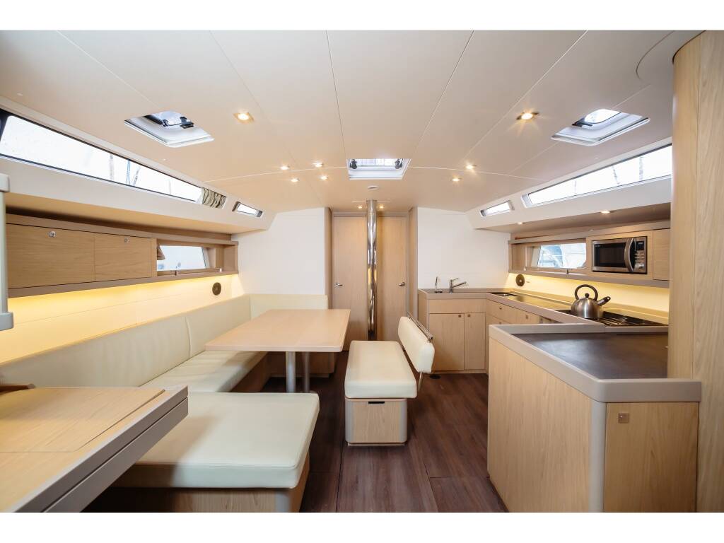 Oceanis 48 Hesperus - Standard line