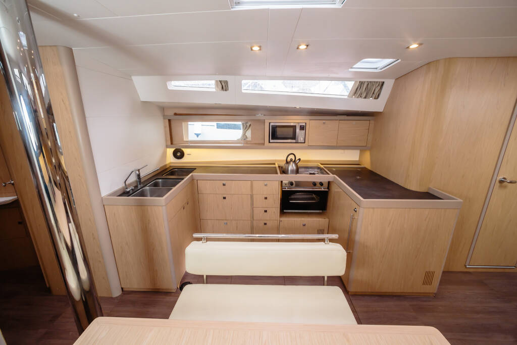 Oceanis 48 Hesperus - Standard line