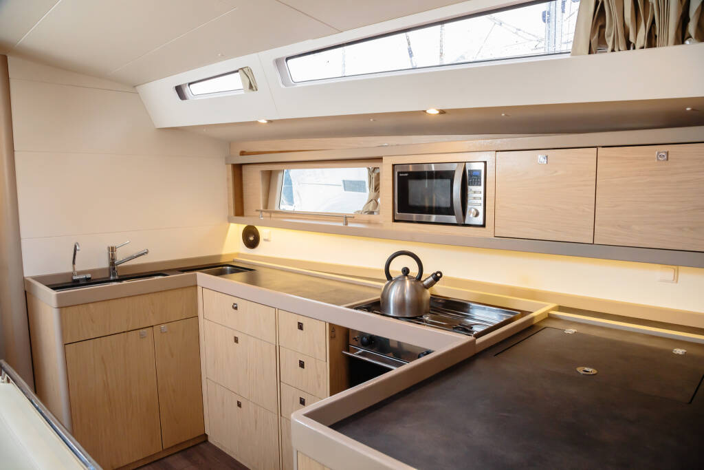 Oceanis 48 Hesperus - Standard line