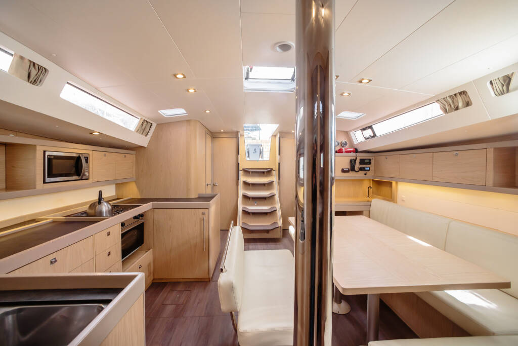 Oceanis 48 Hesperus - Standard line