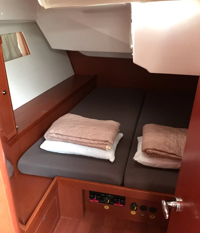 Oceanis 48 Skiron