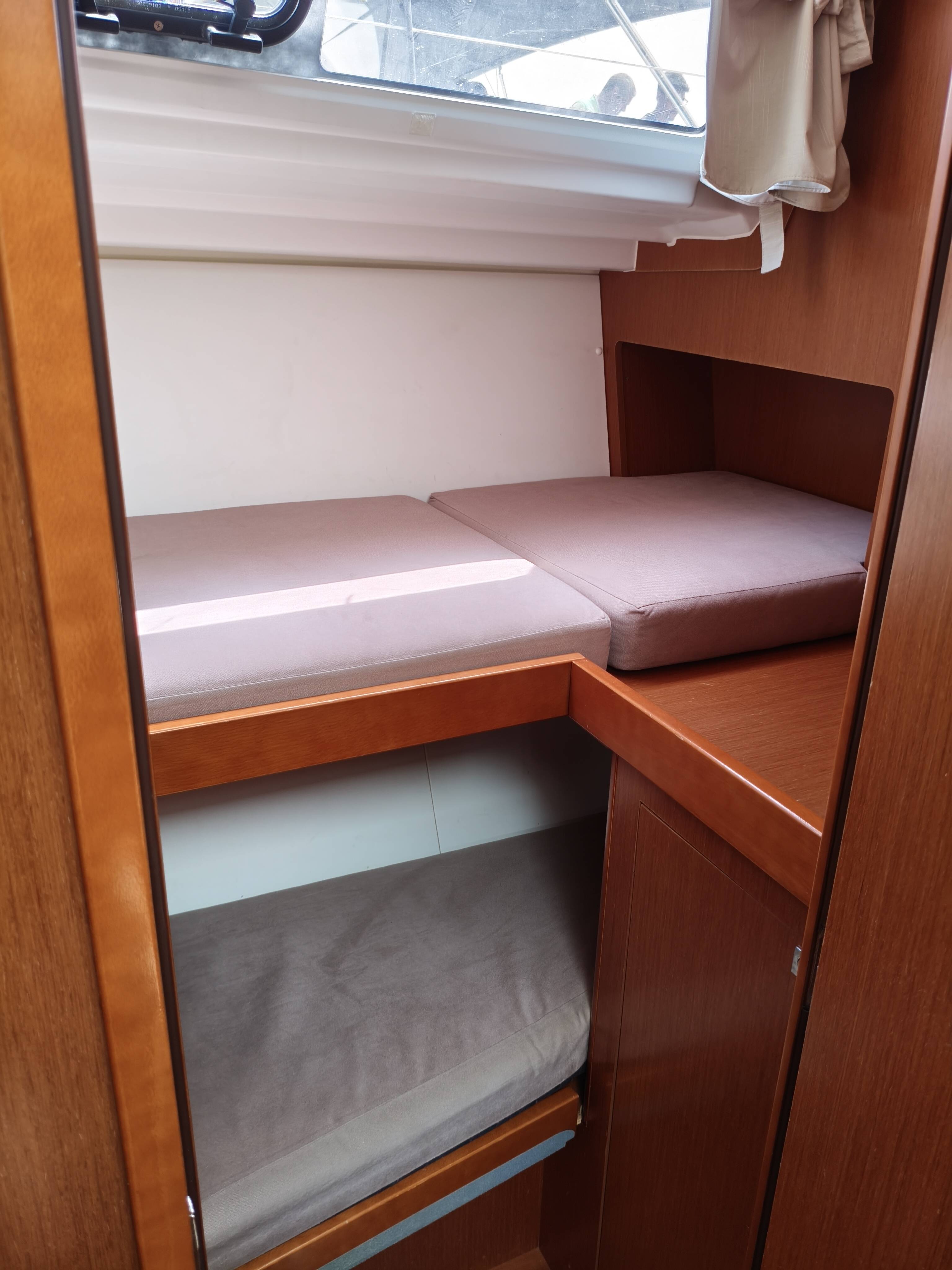 Oceanis 48 Skiron