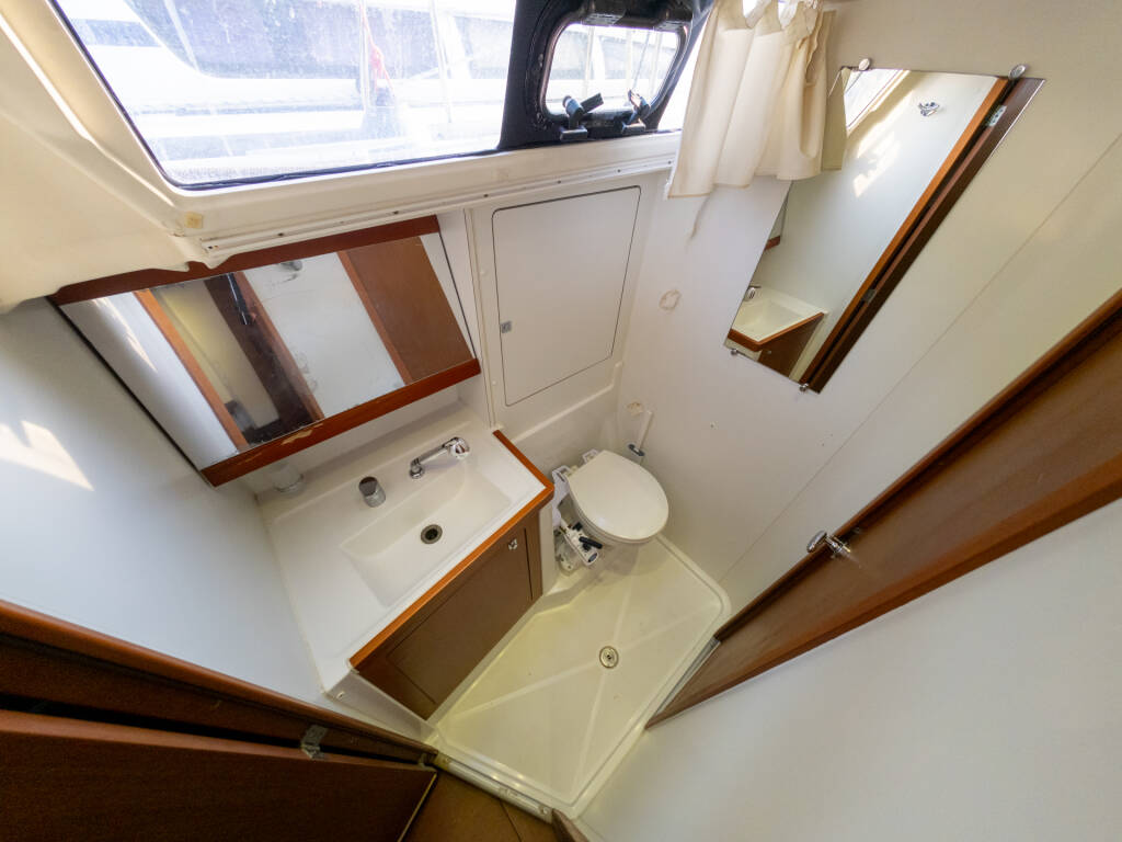 Oceanis 48 Athena