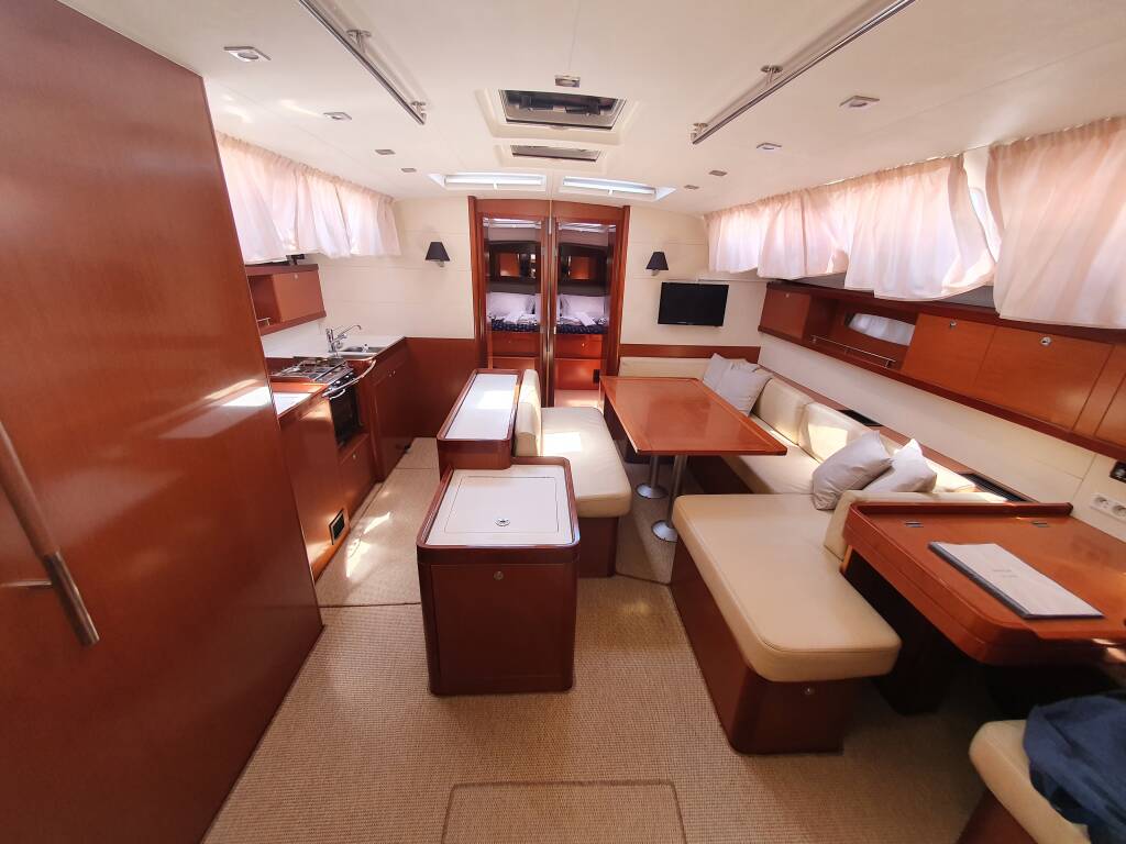 Oceanis 50 Family Air Condition Ornella