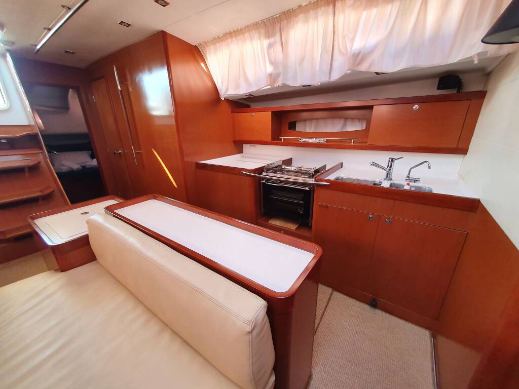 Oceanis 50 Family Air Condition Ornella
