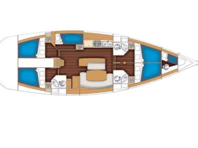 Oceanis 50 Family Flying Colours