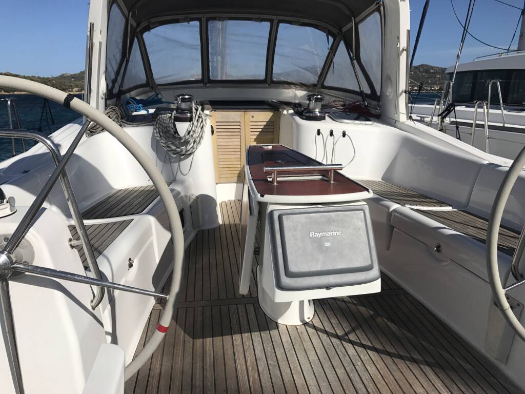 Oceanis 50 Family Spica