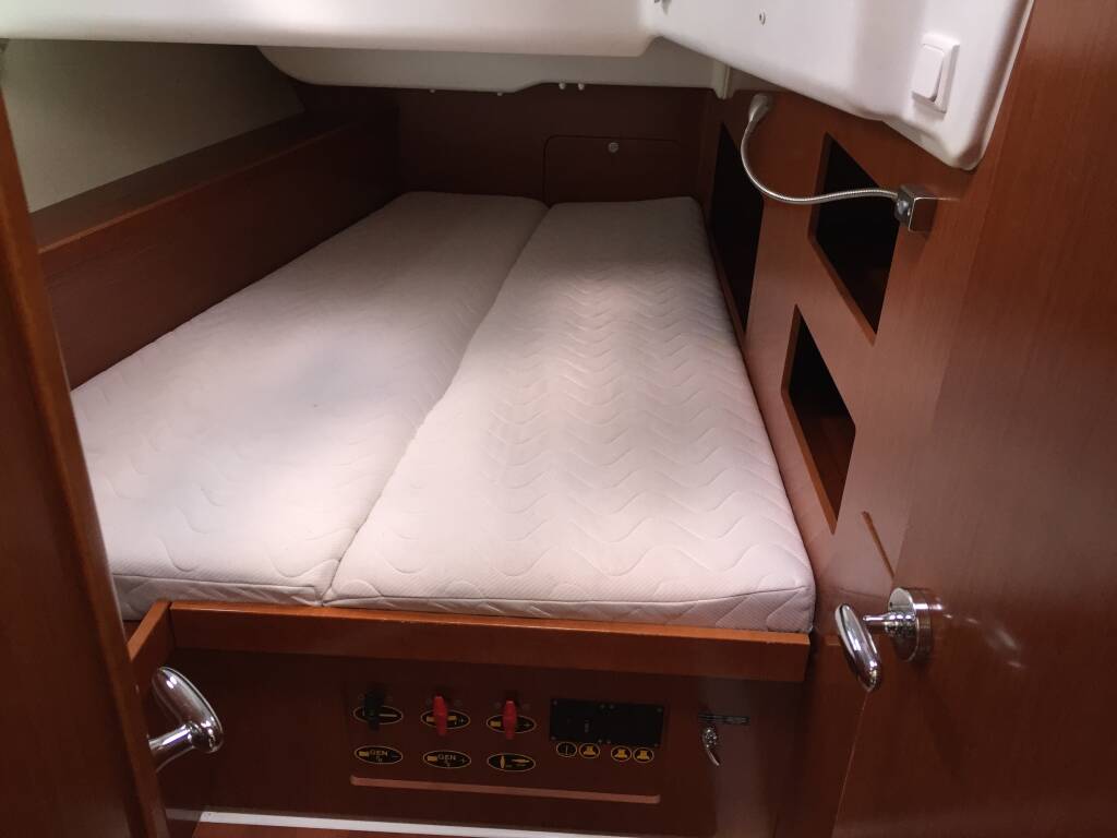 Oceanis 50 Family Kochab II