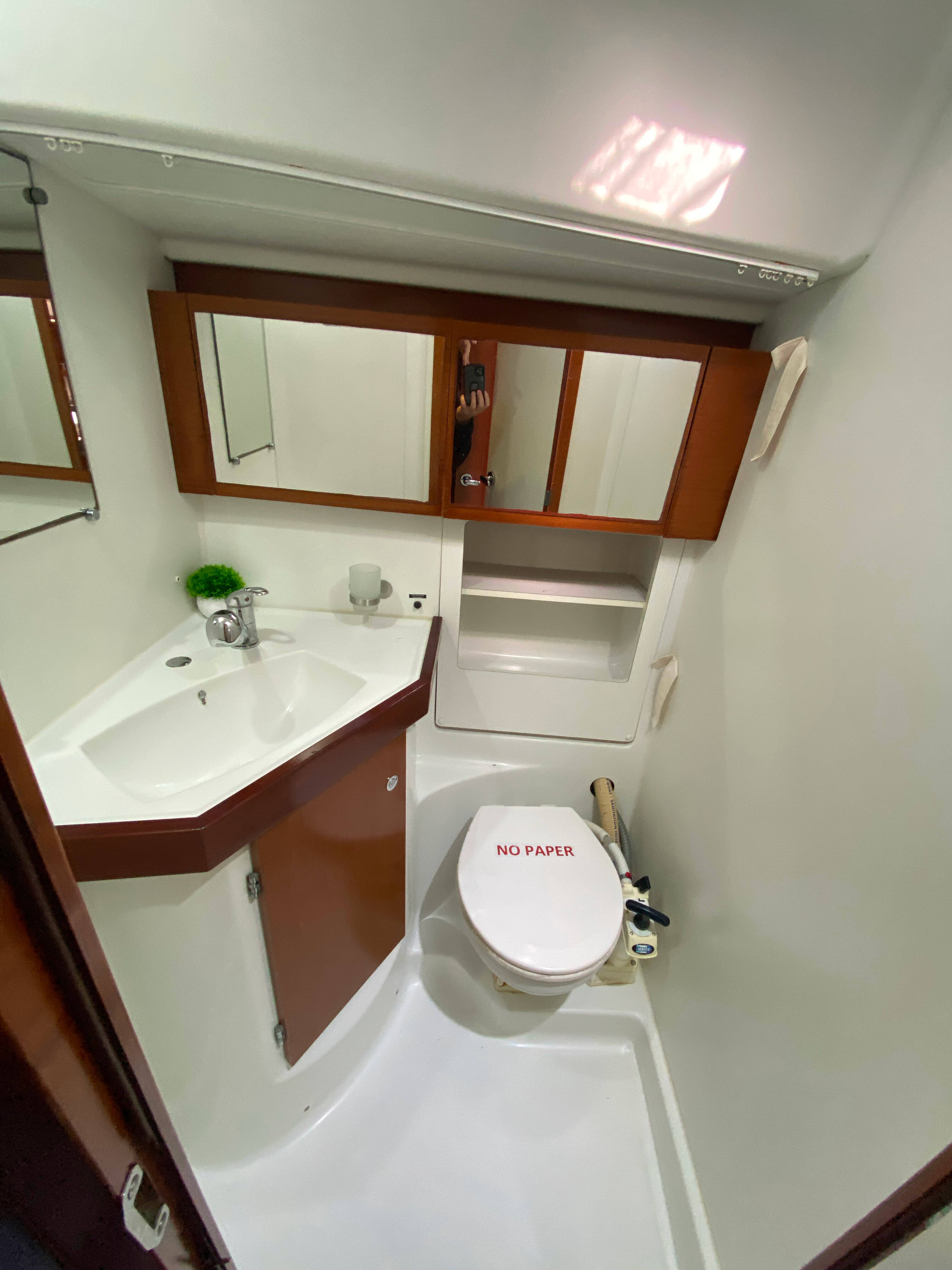 Oceanis 50 Family Valhalla