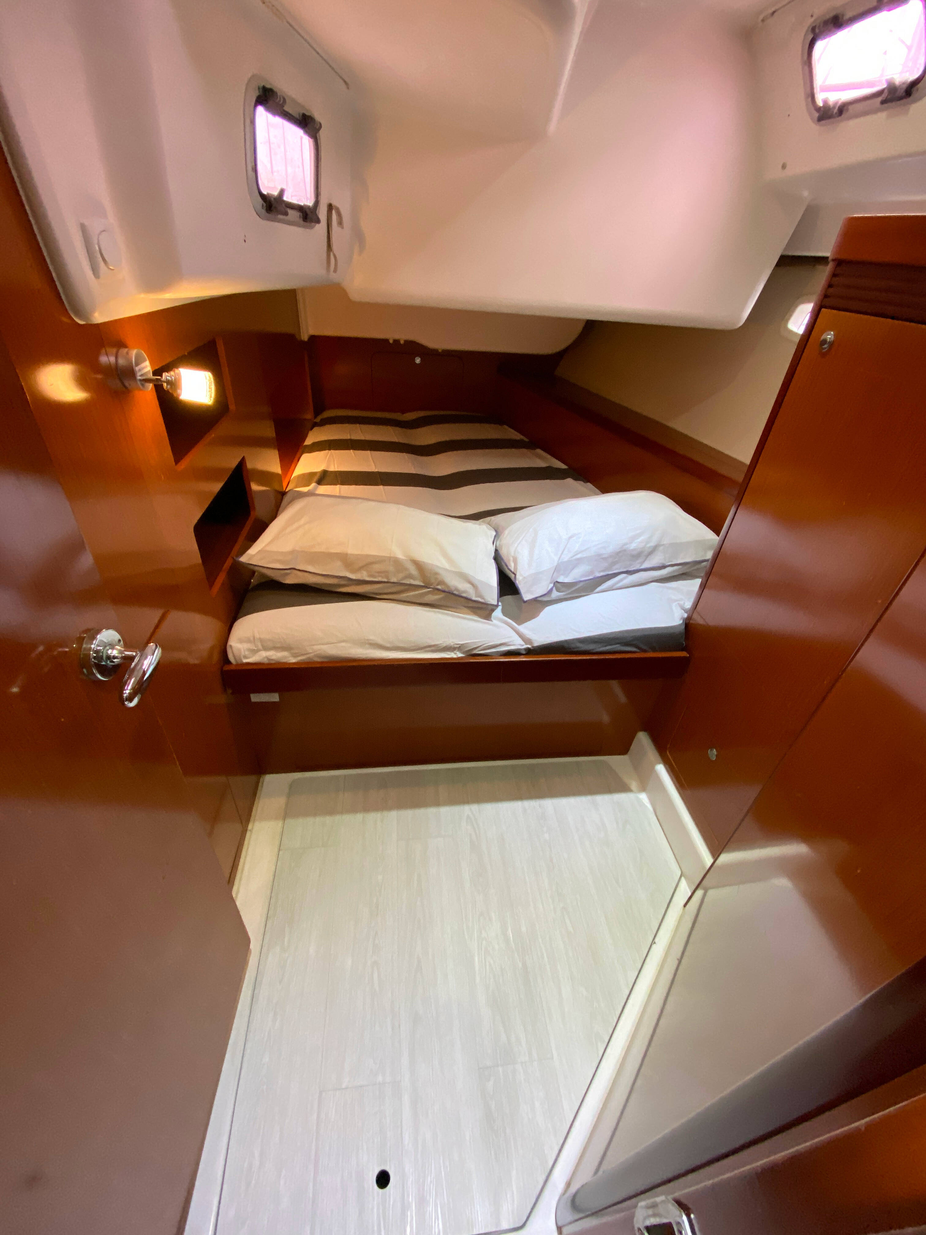 Oceanis 50 Family Valhalla