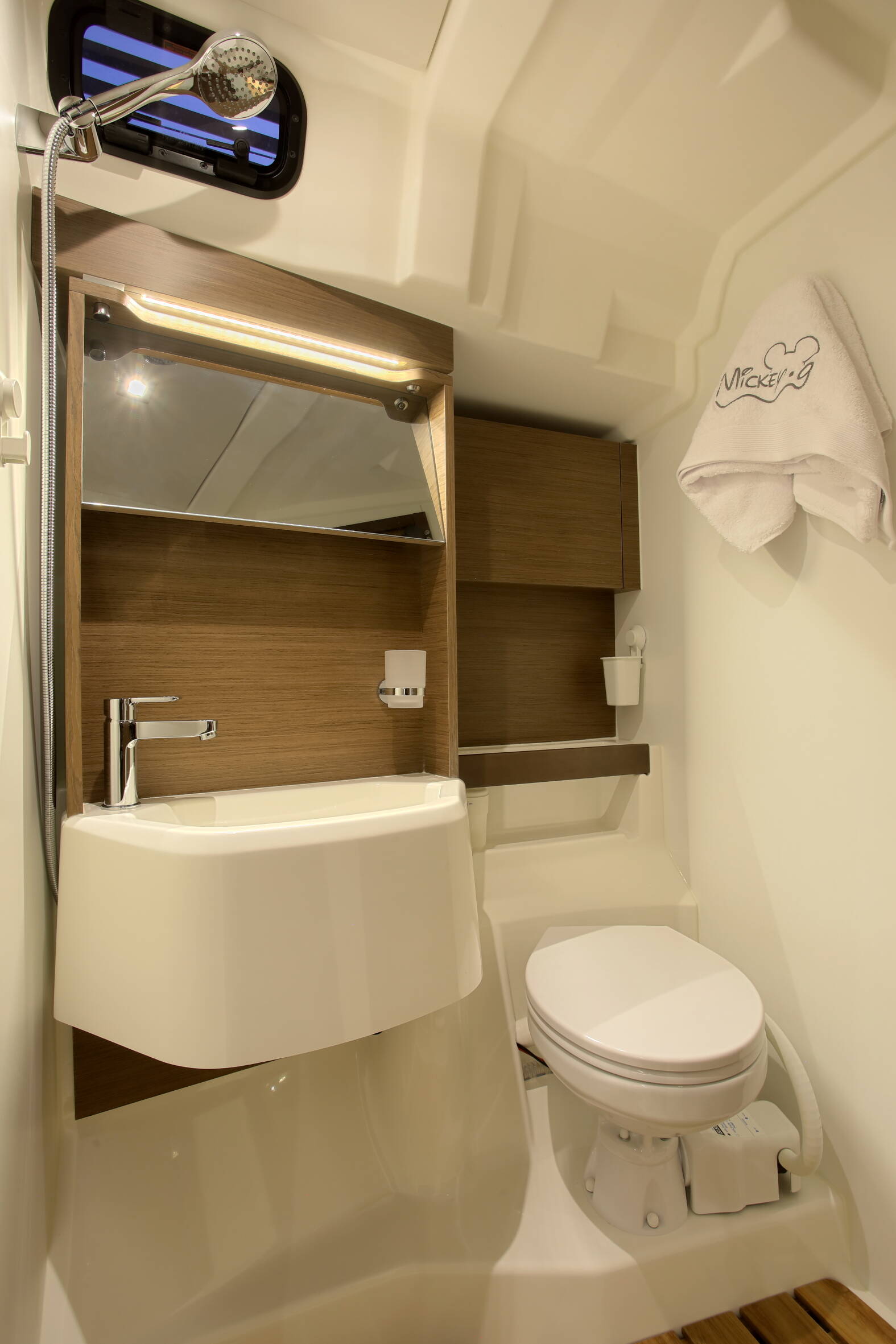 Oceanis 51.1 Refit 2026 Mickey G