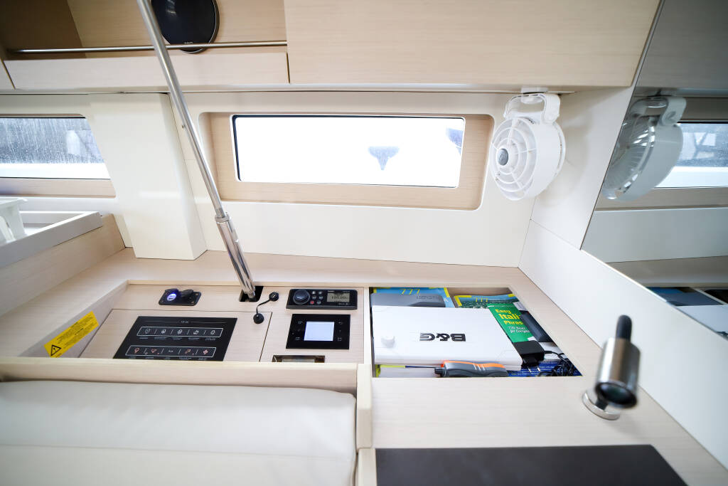 Oceanis 51.1 Zagara - Premium line
