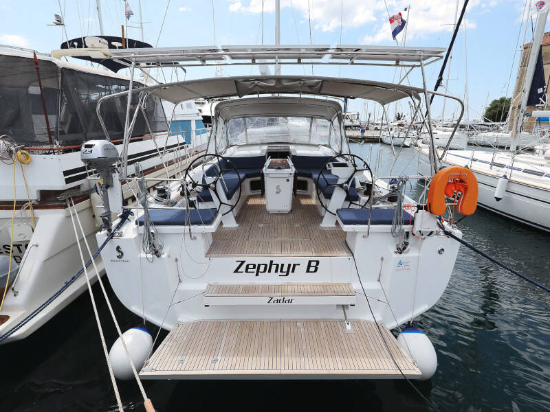 Oceanis 51.1 ZEPHYR B 