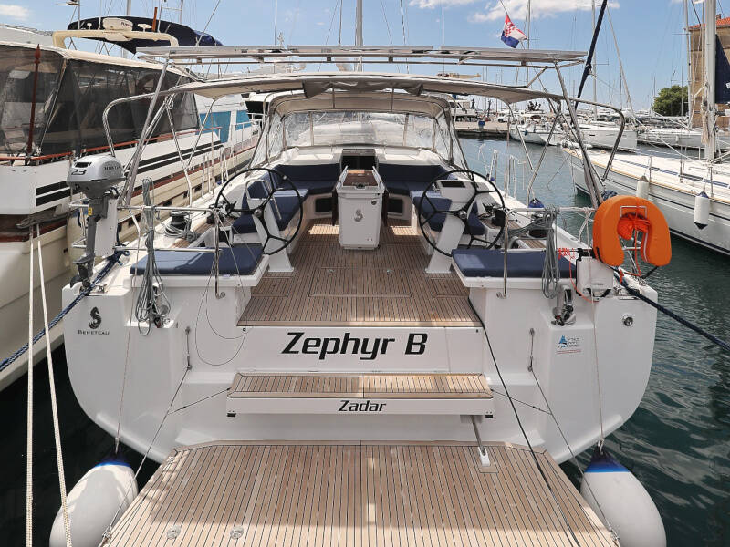 Oceanis 51.1 ZEPHYR B 