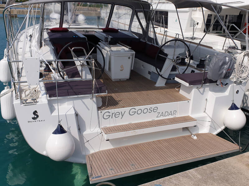 Oceanis 51.1 GREY GOOSE 