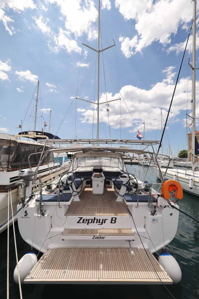 Oceanis 51.1 • ECONOMY