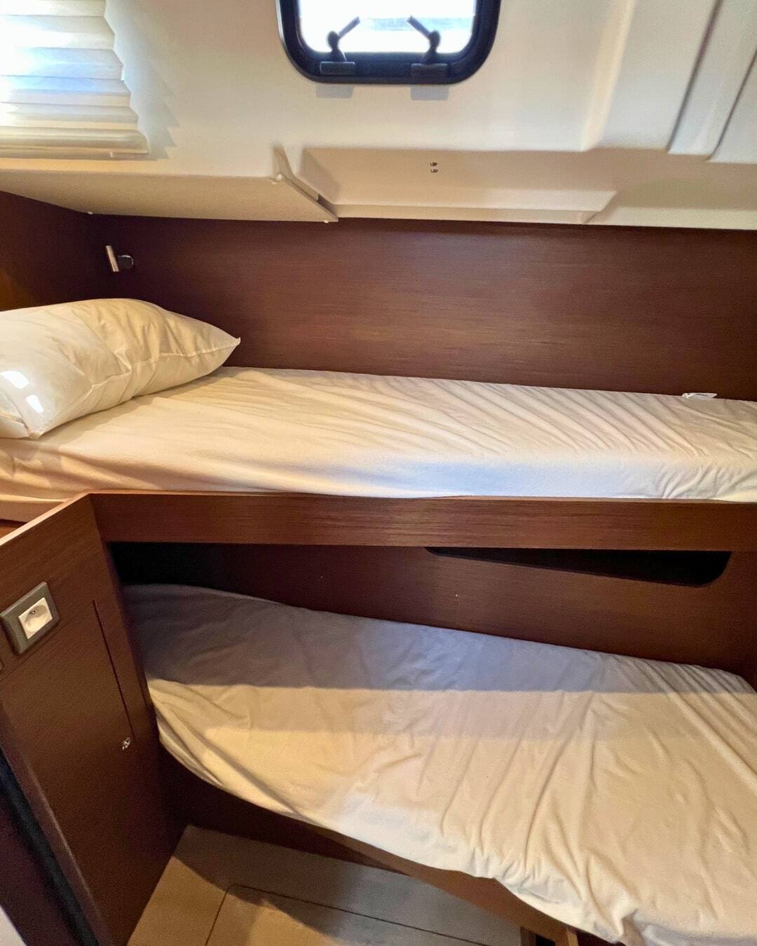 Oceanis 51.1 Le Streghe - Comfort line