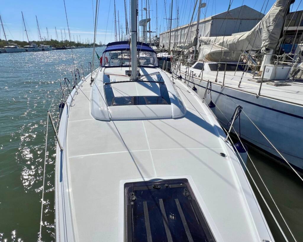 Oceanis 51.1 Le Streghe - Comfort line