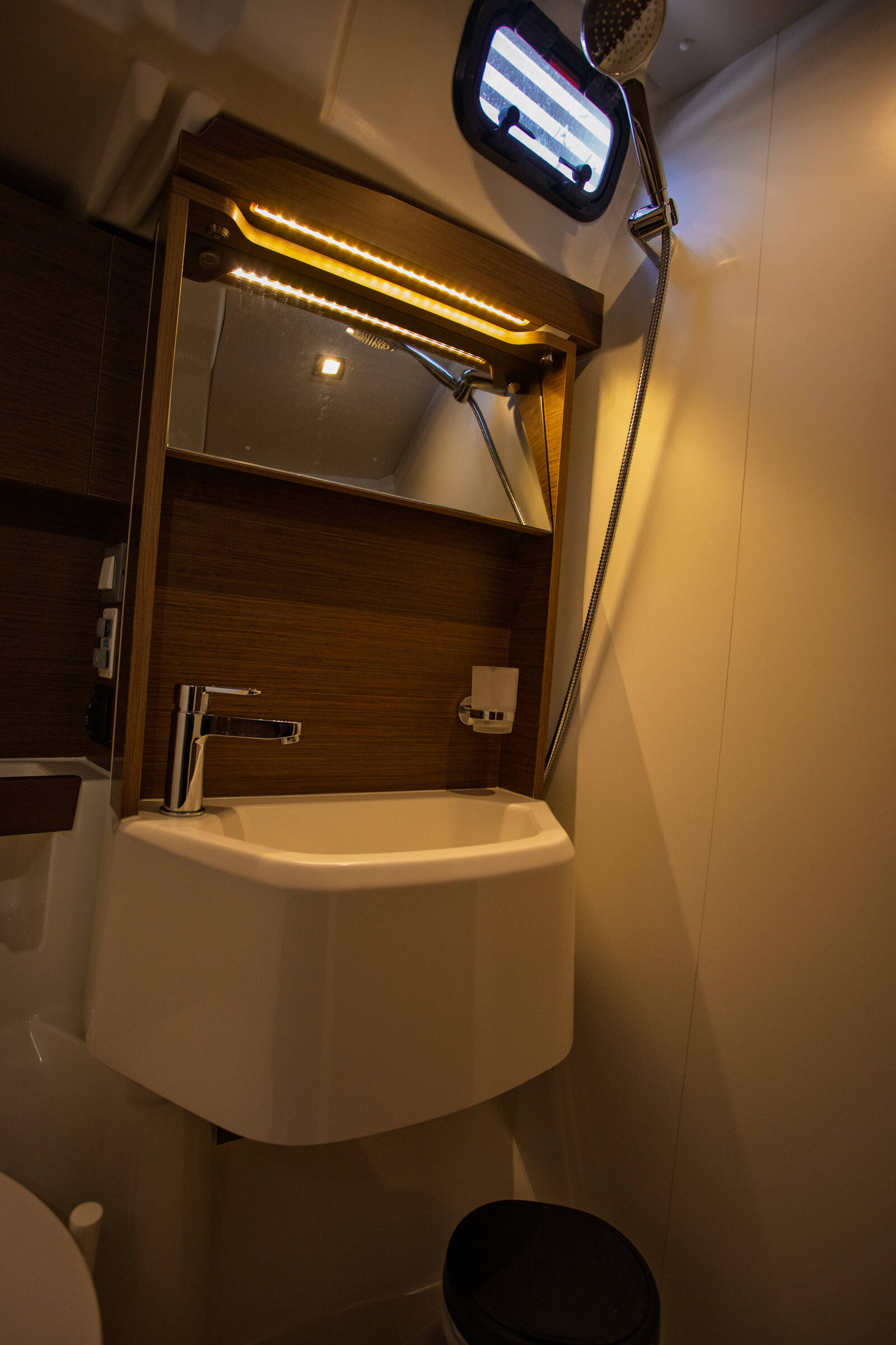 Oceanis 51.1 Le Streghe - Comfort line